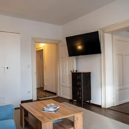 Liboria: Stylische Altstadtwohnung Apartamento