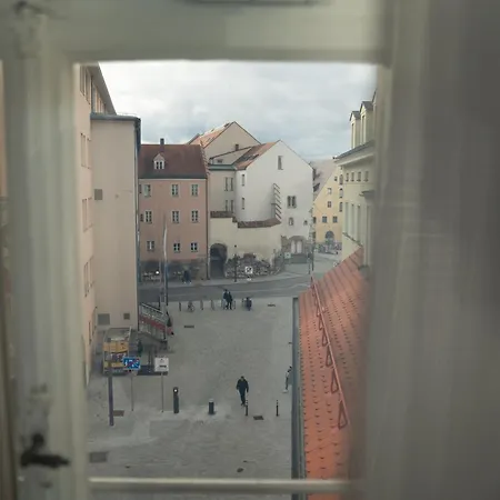 Liboria: Stylische Altstadtwohnung Apartamento *