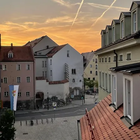 Liboria: Stylische Altstadtwohnung * Regensburg