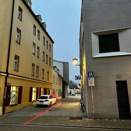 Liboria: Stylische Altstadtwohnung Ρέγκενσμπουργκ