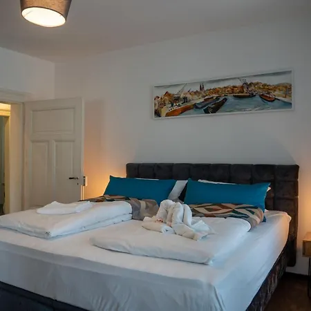 Liboria: Stylische Altstadtwohnung Apartment Regensburg