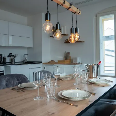 Liboria: Stylische Altstadtwohnung Apartmán